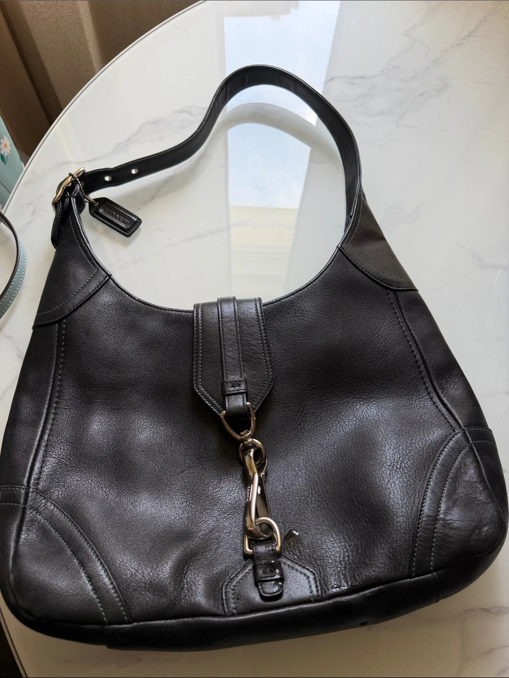 Coach Black Leather Shoulder Bag with Brass Hardware 2005 Hamilton - Picture 1 of 9
